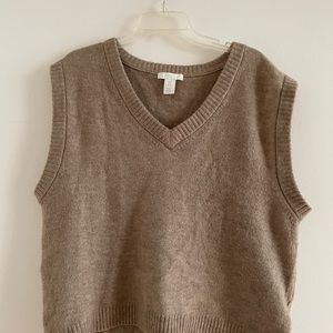 Oversized Sweater Vest